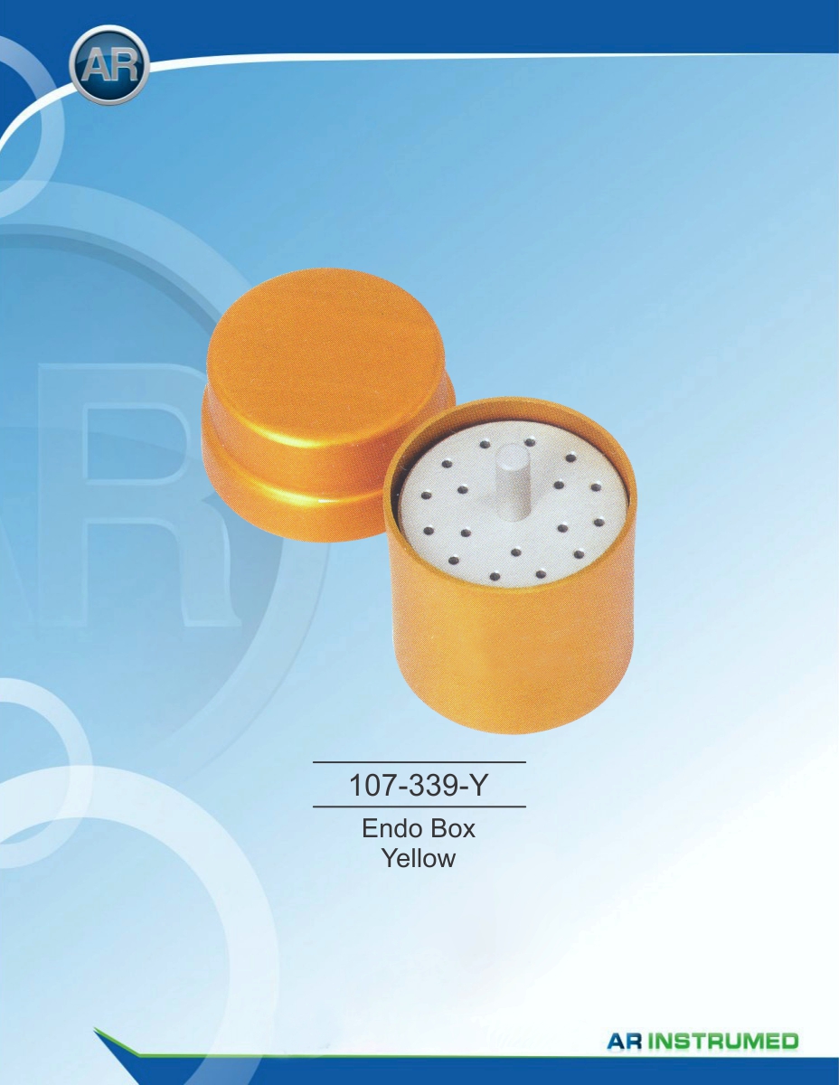 107-339-Y-02.jpg AR INSTRUMED Endo Boxes Gelb sind robuste endodontische Aufbewahrungsboxen zur sicheren Organisation und Lagerung von Endodontie-Instrumenten. Hergestellt aus hochwertigem, sterilisierbarem und korrosionsbeständigem Material, bieten sie Langlebigkeit und hygienische Sicherheit im klinischen Einsatz. Die grüne Farbgebung ermöglicht eine einfache Identifikation und Strukturierung. Autoklavierbar und für den professionellen zahnmedizinischen Gebrauch geeignet.